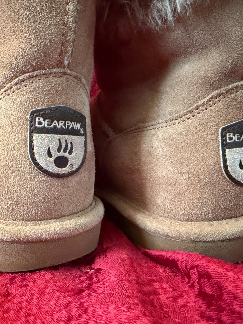 BearPaw Tan Suede Helaina Ankle Boots with Faux Fur Trim Sz 7 - Picture 2 of 11